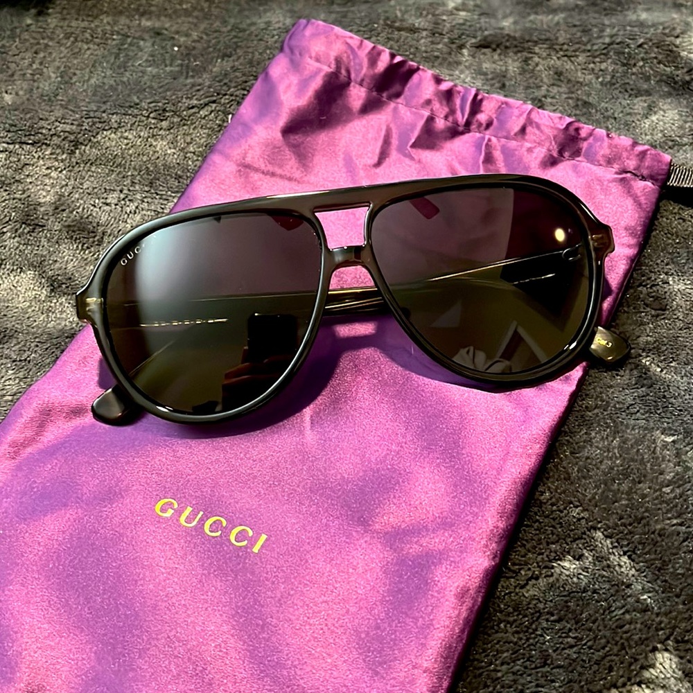 Gucci aviator sunglasses